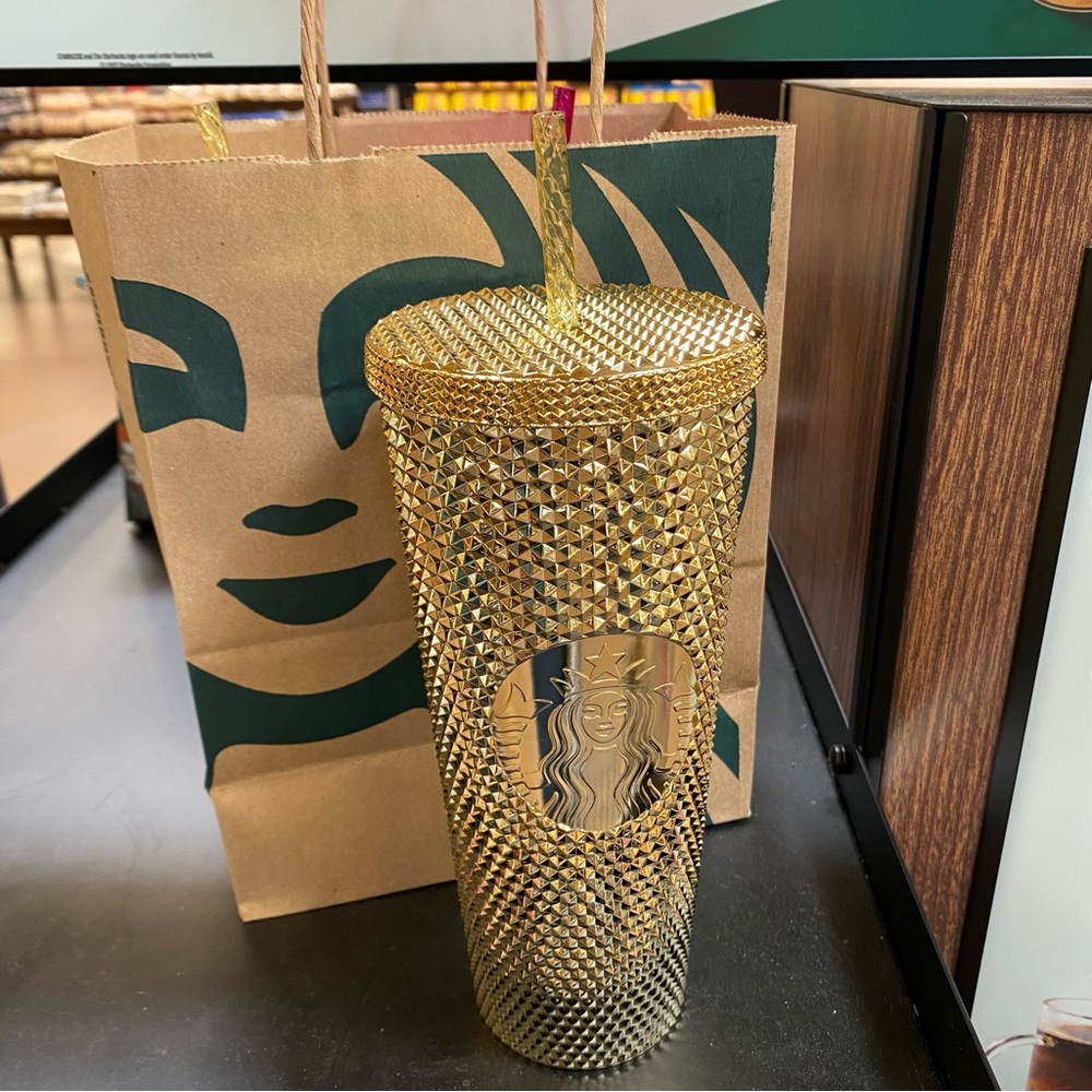 NEW Starbucks Christmas Holiday 2022 🎄LIMITED EDITION Gold Studded Tumbler 24oz